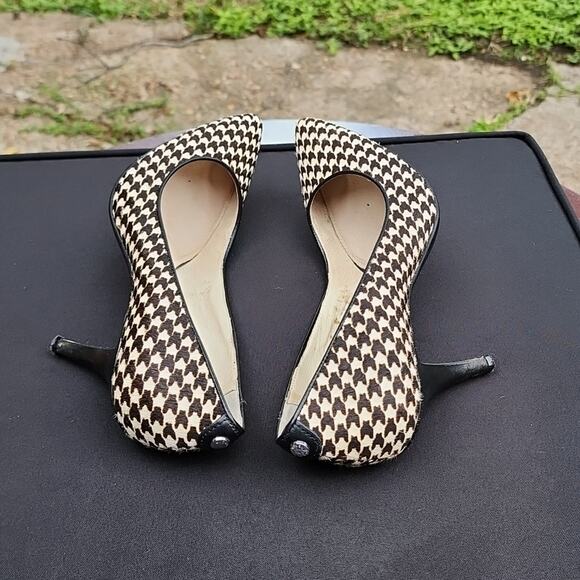 MICHEAL KORS ELISA HOUNDSTOUCH CALF HAIR LEATHER HEELS WOMAN'S SIZE 7 GUC - Picture 13 of 16